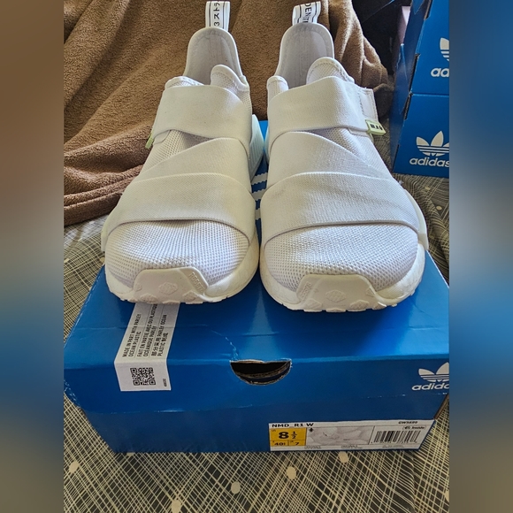 NMD_R1 women's 8.5 - Picture 3 of 7